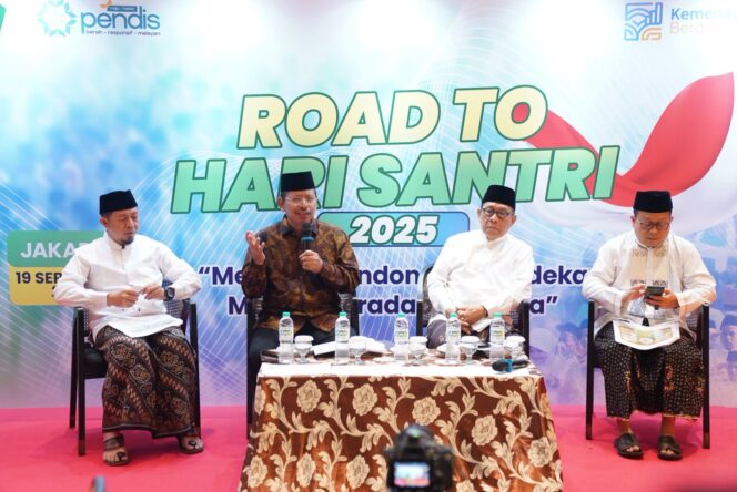 
Satu Dasawarsa Hari Santri, Pesantren Jawab Tantangan Global