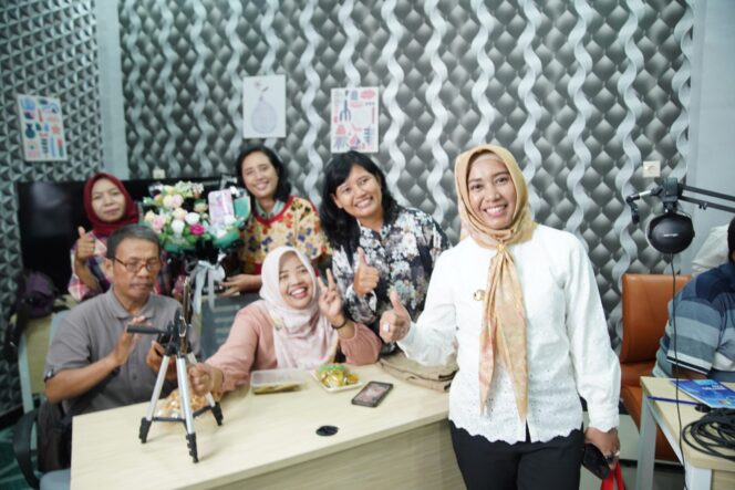 
Ning Ita Dorong UMKM Kota Mojokerto Naik Kelas, Kuasai Branding dan Digital Marketing