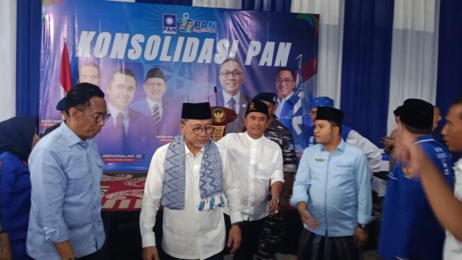 
PAN Bidik Posisi Empat Besar di 2029: Zulkifli Hasan Intruksikan Konsolidasi Kader, Cak Salam Nyatakan Kesiapan