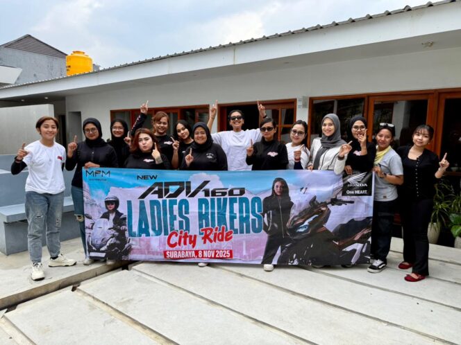 
Weekend Seru Bersama New Honda ADV160, Lady Bikers Jelajahi Heritage Kota Surabaya