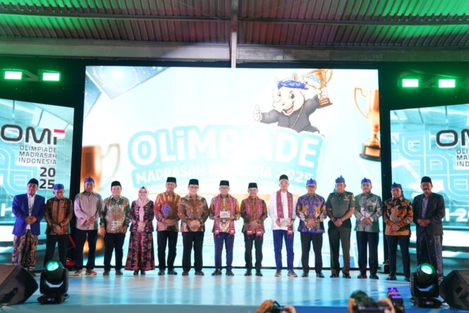 
Olimpiade Madrasah Dorong SDM Unggul dan Berdaya Saing Global