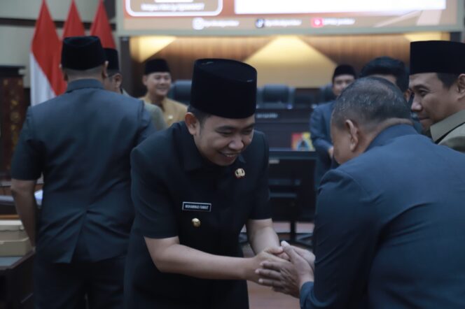
Fraksi DPRD Sampaikan Pandangan Umum RAPBD 2026, Eksekutif–Legislatif Sepakat Perkuat Arah Pembangunan Jember