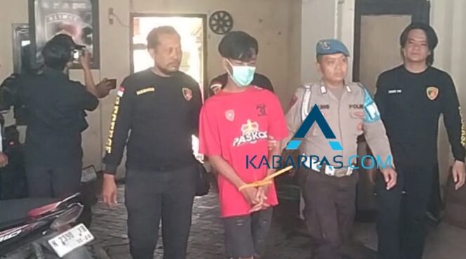 
Kecanduan Judi Online, Pemuda di Pasuruan Nekat Curi Uang Nenek Sendiri hingga Puluhan Juta