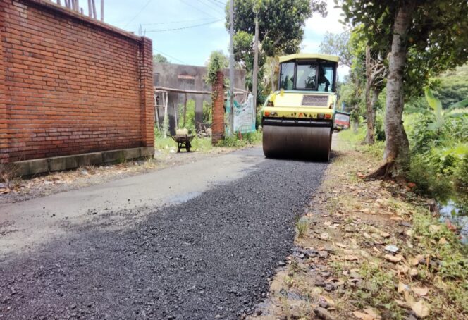 
253 Ruas Jalan Dikebut! Pemkab Jember Genjot Infrastruktur di Penghujung 2025