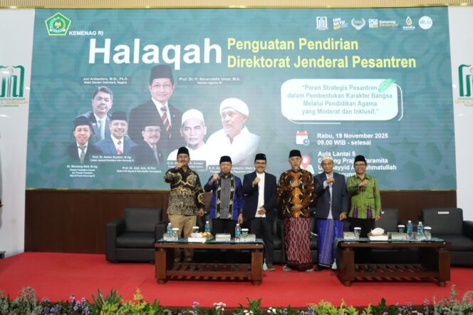 
Kemenag Matangkan Pembentukan Ditjen Pesantren sebagai Penguat Moderasi, Inklusivitas, dan Mutu Pendidikan Pesantren