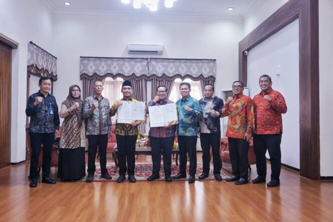 
Pemkot Pasuruan Jalin Kerja Sama dengan Jamkrindo Perkuat Akuntabilitas dan Percepatan Pembangunan