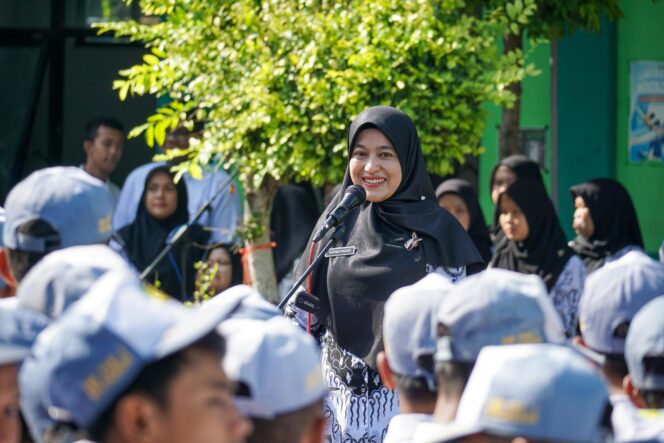 
Bunda Ani: Guru Hebat Jadi Kunci Indonesia Kuat