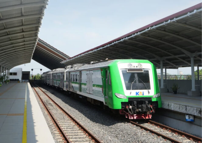 
Volume Penumpang KA BIAS Alami Peningkatan Signifikan di Bulan Oktober 2025, Bukti Tingginya Minat Masyarakat terhadap Transportasi Antarmoda