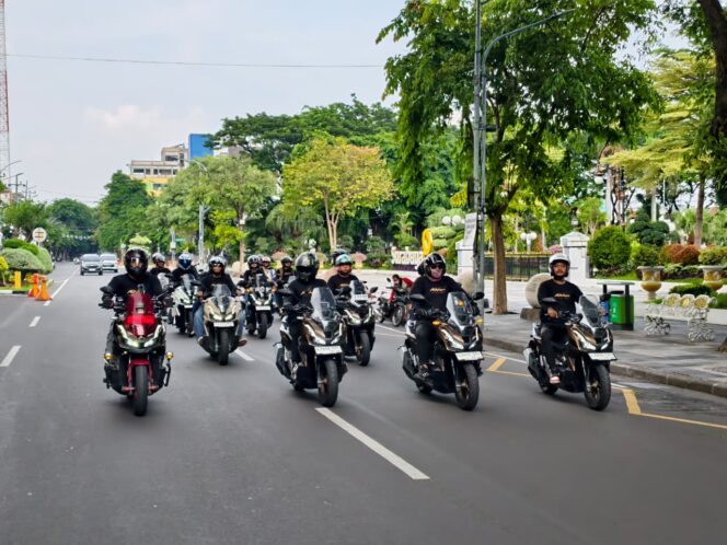 
Berikut Urutan Berkendara Sebelum Bepergian, Agar Tetap Cari Aman di Jalan
