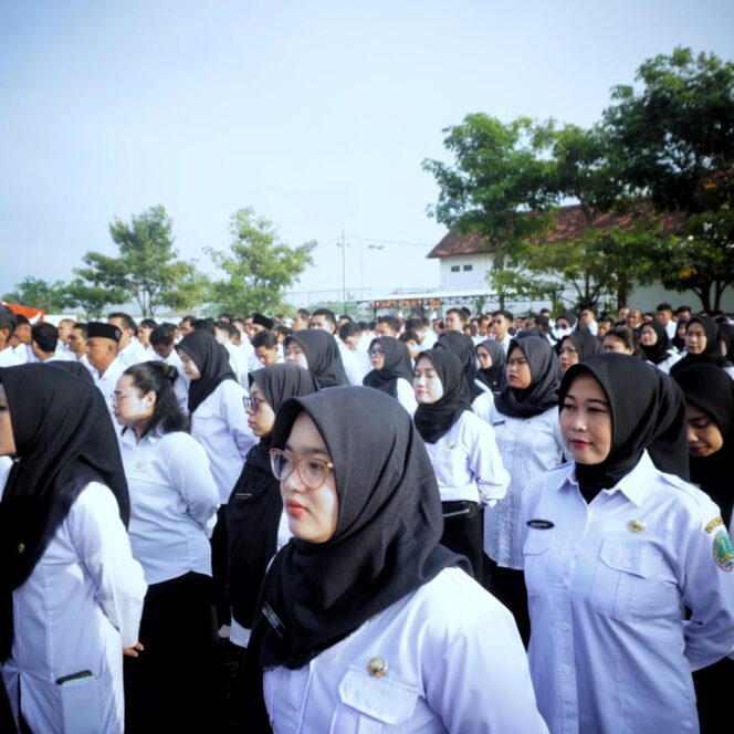 
1.966 PPPK Paruh Waktu Kota Pasuruan Resmi Terima SK, Wali Kota Tekankan Integritas dan Kinerja