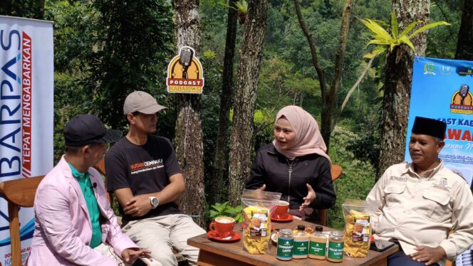 
Podcast Bareng Adinda Denisa Wakil Ketua 1 DPRD Kabupaten Pasuruan: Dorong Kopi Lokal Naik Kelas!