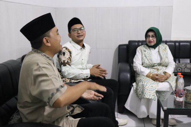 
Anggota Komisi XIII DPR RI Apresiasi Kinerja Rutan Kraksaan