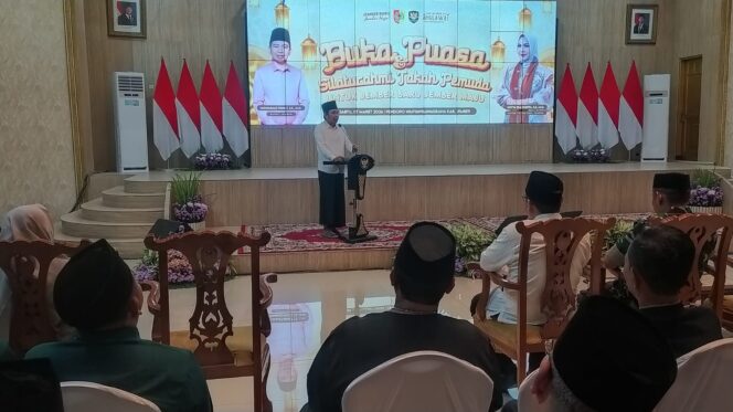 
Fawait Buka Suara soal Dinamika dengan Wabup Djoko: “Saya Pilih Diam dan Fokus Bekerja”