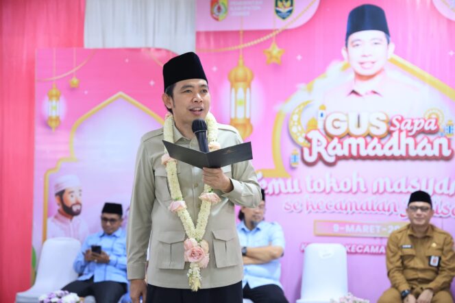 
Santunan Anak Yatim di Kalisat Jadi Momentum Edukasi Bahaya Narkoba