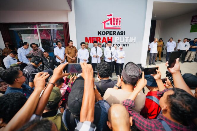 
Gus Ipul: 5 Juta KPM PKH Jatim Siap Jadi Anggota Kopdes Merah Putih