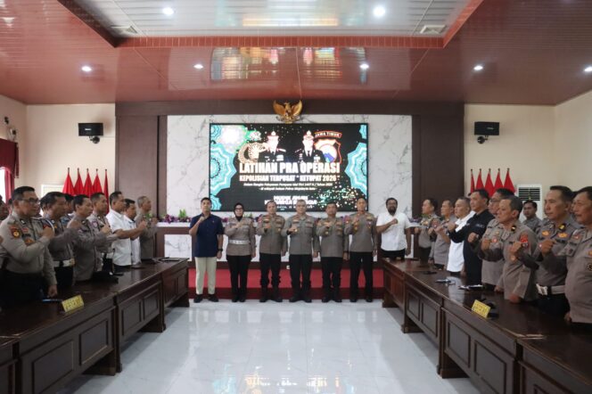 
Polres Mojokerto Kota Gelar Latpraops Ketupat 2026