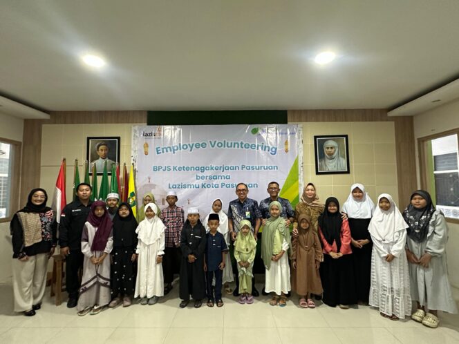 
BPJS Ketenagakerjaan Pasuruan Bersama Lazismu Berbagi Kebahagiaan dengan Anak Yatim Piatu dan Penyandang Disabilitas