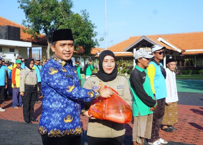 
Pemkot Pasuruan Salurkan 4.434 Paket Sembako Peduli Ramadan