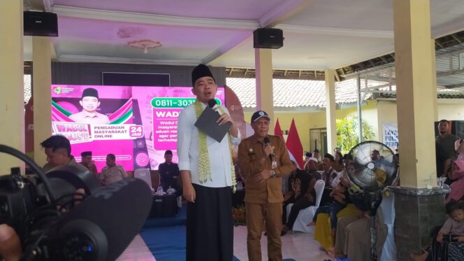 
Bupati Fawait Temui UMKM dan Petani di Mumbulsari: Janji Modal, Kesehatan Gratis, hingga Oplah
