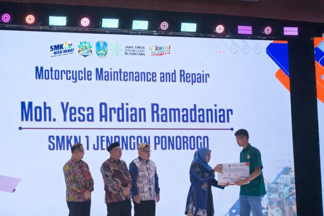 
Siswa TSM Honda Binaan MPM Dominasi Juara LKS Provinsi Jawa Timur, Wujud Sinergi Bagi Negeri