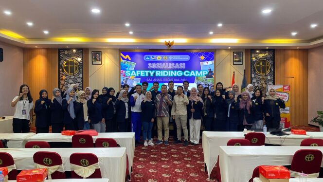 
MPM Honda Jatim Edukasi Keselamatan Berkendara untuk Mahasiswa Universitas Jember